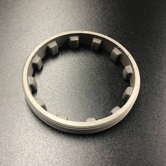 Гайка редуктора корончатая Yamaha 40-55 (Omax)