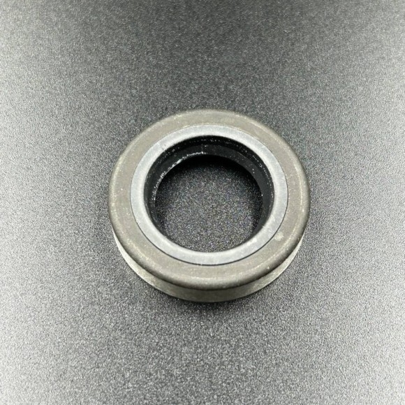 Сальник нижнего редуктора Mercruiser Alpha (Quicksilver)