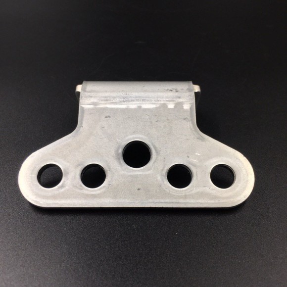 Кронштейн крепления рулевой тяги Tohatsu 40-50 (Tohatsu) Кронштейн крепления рулевой тяги Tohatsu 40-50 (Tohatsu)