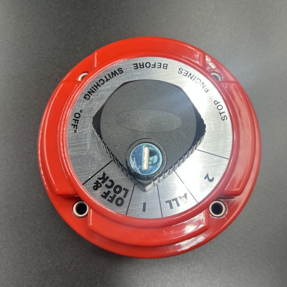 Выключатель массы "OFF-1-BOTH-2" (2 АКБ) с ключом (Omax)