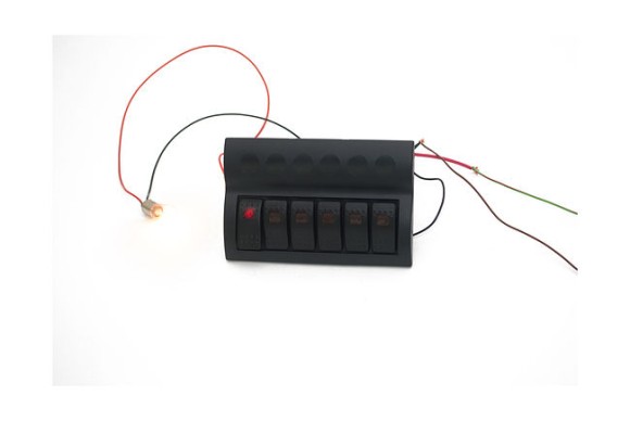 Панель бортового питания 6 переключателей, предохранители