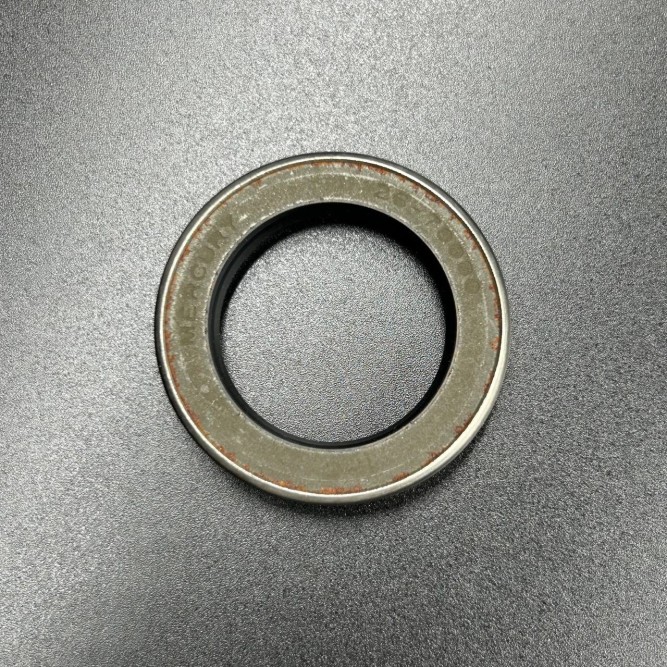 Сальник Mercury (26-70081) (30.2х44.6х8.6) (Quicksilver)