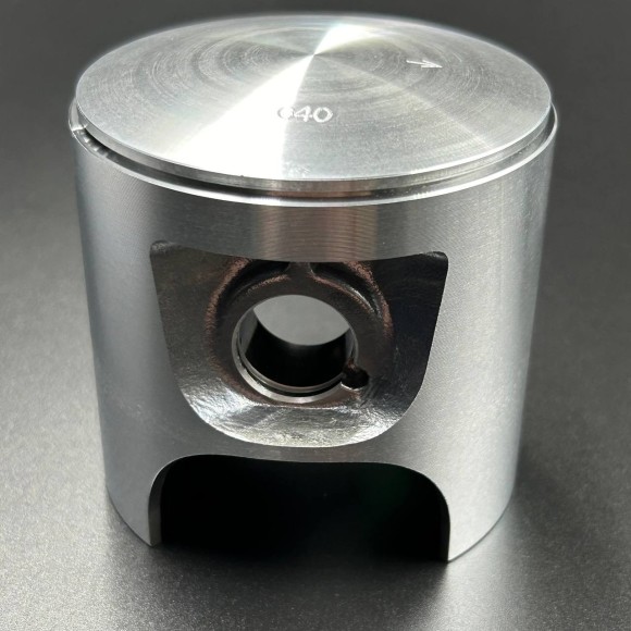 Поршневой комплект SKI-DOO 580 (Rotax 580, 583, 617) (+1.00mm) (Osaka) Поршневой комплект SKI-DOO 580 (Rotax 580, 583, 617) (+1.00mm) (Osaka)