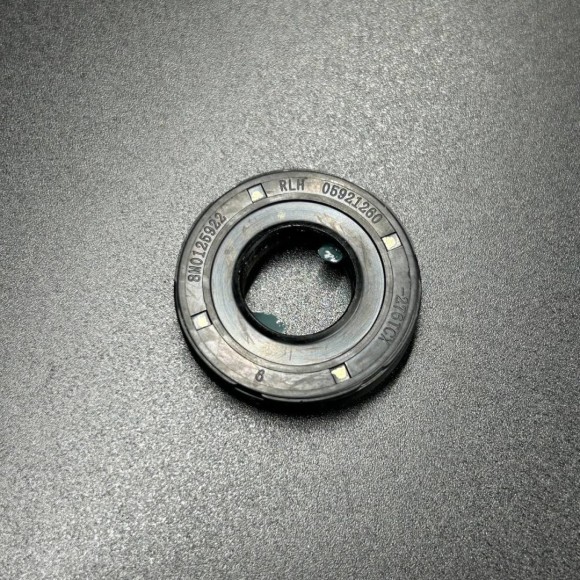 Сальник помпы (нового образца) Mercruiser 4,3/5,0/5,7/6,2/8,1/8,2L (Quicksilver)