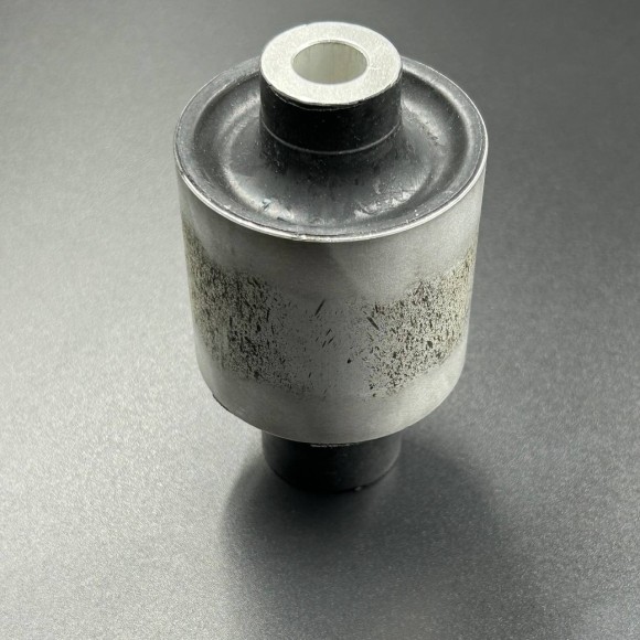 Подушка крепления двигателя Yamaha F75-F100 (Yamaha)