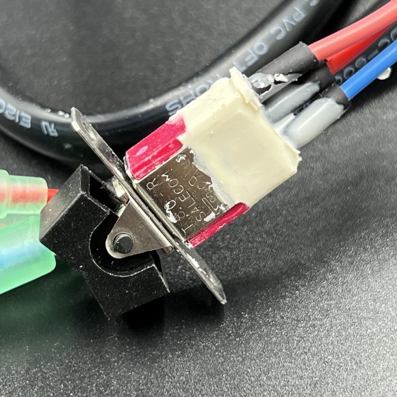 Кнопка гидроподъема пульта д/у Tohatsu (PWB)