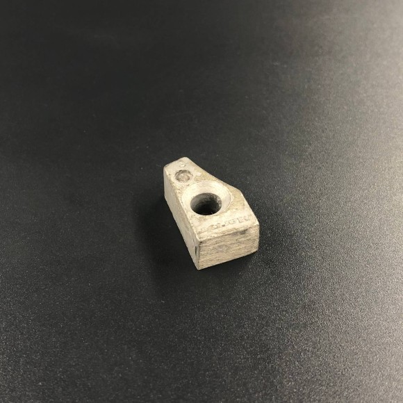 Анод блока Yamaha 25-30 MG (Магний) (30F-01.04.00.09) (MARTYR)