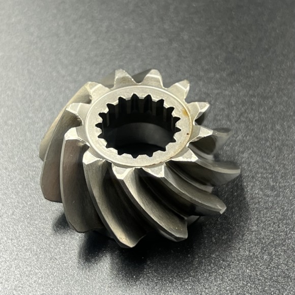 Шестерня вертикального вала (Пиньон) Mercury 60-115 (43-882812) (Osaka)