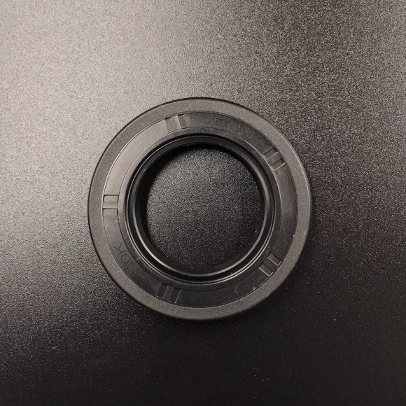 Сальник Suzuki (09283-27022) (27x46x6) (Suzuki)