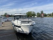 Катер Merry Fisher 895 S2 с моторами 2х225