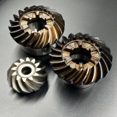 Шестерни редуктора (Комплект) Suzuki DF250-300A (57300-93L03) (Suzuki) Шестерни редуктора (Комплект) Suzuki DF250-300A (57300-93L03) (Suzuki)