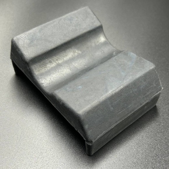 Демпфер лыжи снегохода Polaris (5521094) (SINERA) Демпфер лыжи снегохода Polaris (5521094) (SINERA)