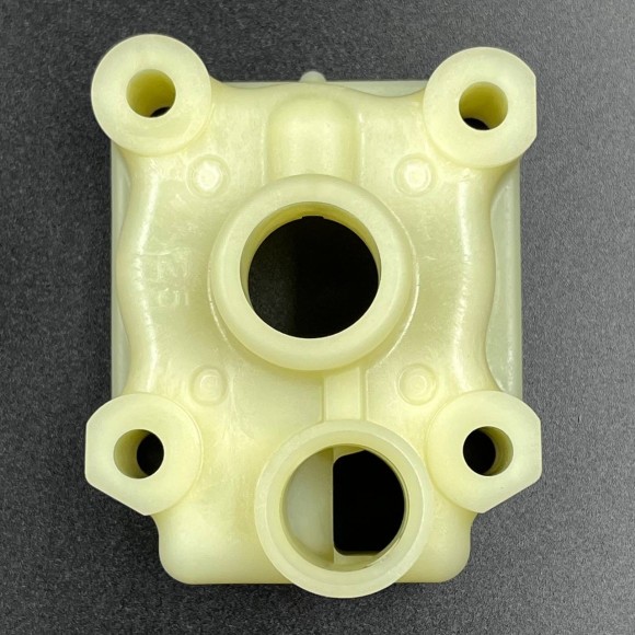 Корпус помпы охлаждения Tohatsu MFS25-30 (Tohatsu)