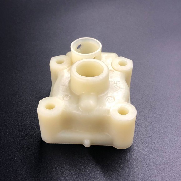 Корпус помпы охлаждения Tohatsu MFS25-30 (Tohatsu)