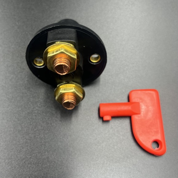 Выключатель массы "ON-OFF" с ключом (Omax) Выключатель массы "ON-OFF" с ключом (Omax)