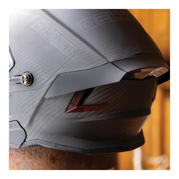 Шлем 509 Delta V Carbon Ignite с подогревом Black Ops, XL Шлем 509 Delta V Carbon Ignite с подогревом Black Ops, XL