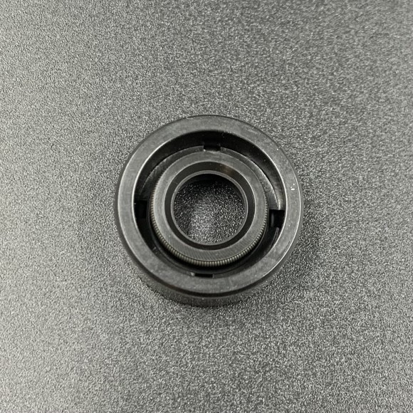 Сальник Suzuki (09283-10011) (10x22x8) (Suzuki)