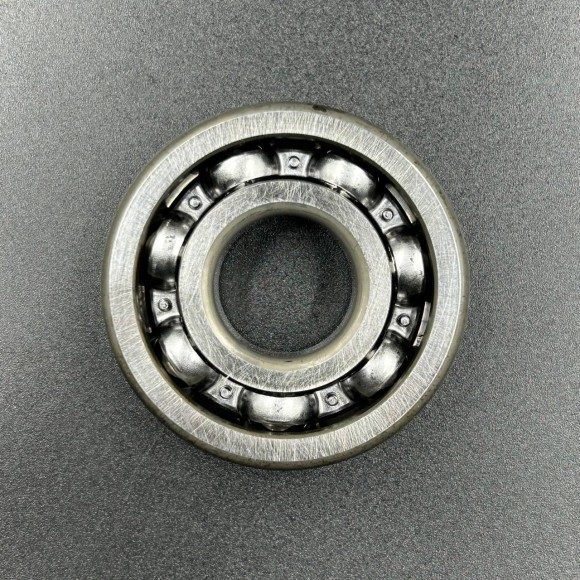 Подшипник шариковый Tohatsu 40-50 (20x52x15) (Tohatsu) Подшипник шариковый Tohatsu 40-50 (20x52x15) (Tohatsu)