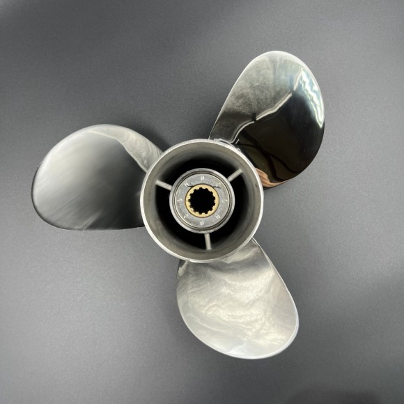 Гребной винт Honda BF35-BF60 (3x11x15) (Сталь) Гребной винт Honda BF35-BF60 (3x11x15) (Сталь)