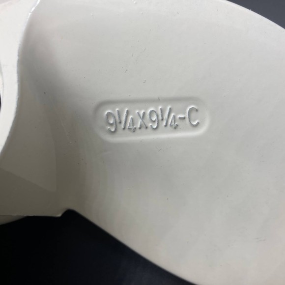 Гребной винт Yamaha E5D-E8D (3x9-1/4x9-1/4) (Шпоночный) Гребной винт Yamaha E5D-E8D (3x9-1/4x9-1/4) (Шпоночный)