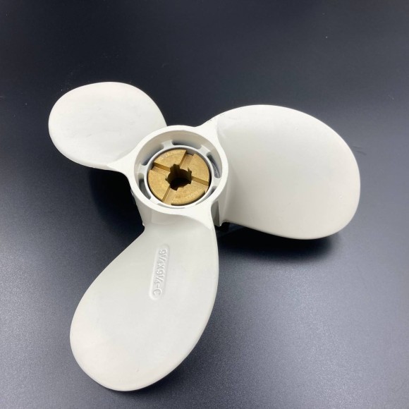 Гребной винт Yamaha E5D-E8D (3x9-1/4x9-1/4) (Шпоночный) Гребной винт Yamaha E5D-E8D (3x9-1/4x9-1/4) (Шпоночный)