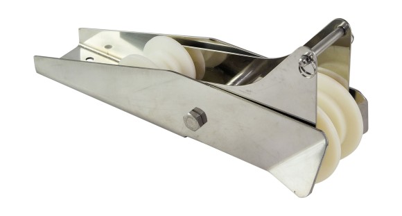 Роульс якорный (цепь 8мм) с роликом