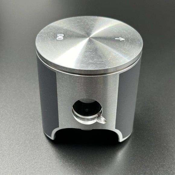 Поршневой комплект SKI-DOO 600 H.O. (Rotax 593) (+1.00mm) (Osaka) Поршневой комплект SKI-DOO 600 H.O. (Rotax 593) (+1.00mm) (Osaka)