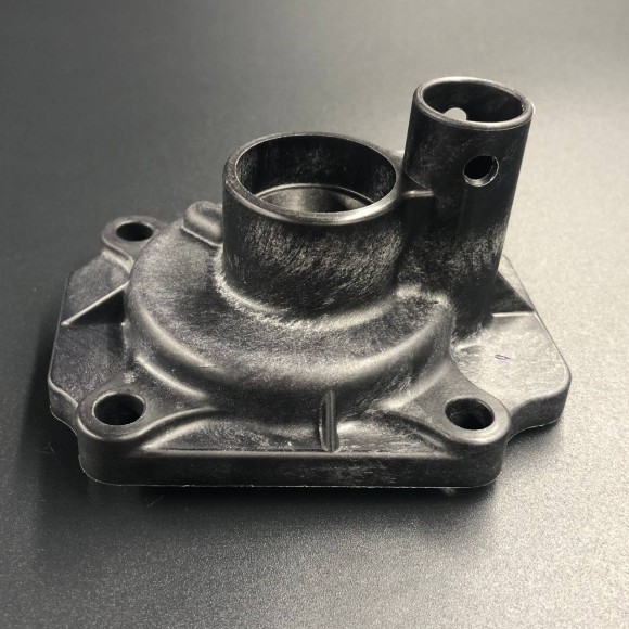 Корпус помпы охлаждения Suzuki DT25-30, DF25-30(A) (Suzuki)