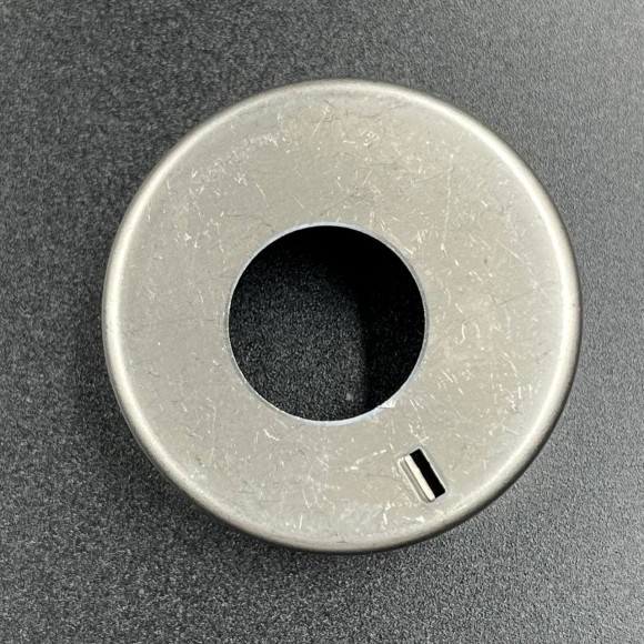 Стакан помпы охлаждения Yamaha 30-70, F40-60 (Yamaha) Стакан помпы охлаждения Yamaha 30-70, F40-60 (Yamaha)