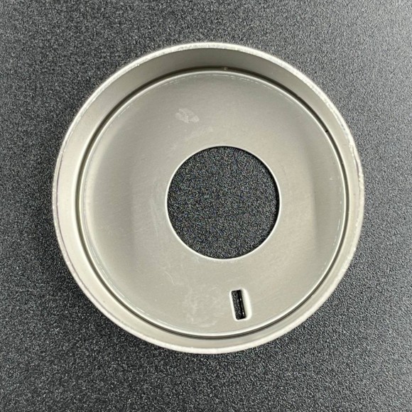 Стакан помпы охлаждения Yamaha 30-70, F40-60 (Yamaha) Стакан помпы охлаждения Yamaha 30-70, F40-60 (Yamaha)