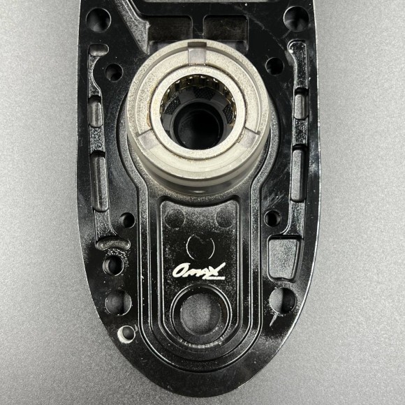 Основание помпы охлаждения Suzuki DT40, DF40-50 (56130-94413-0EP) (Omax)