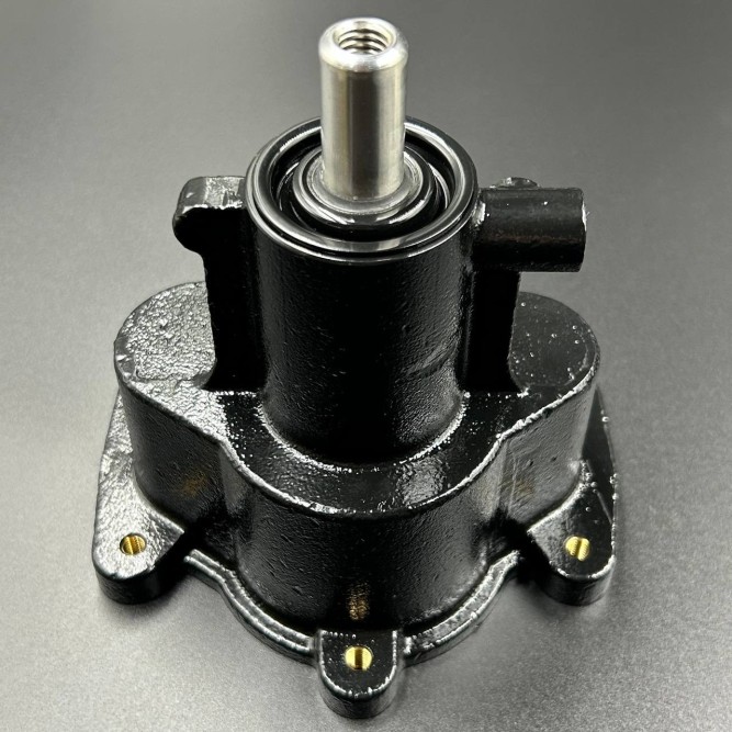 Корпус помпы охлаждения Mercruiser (18-3160-1; 46-862914A13; 8M0118062) (Kacawa)