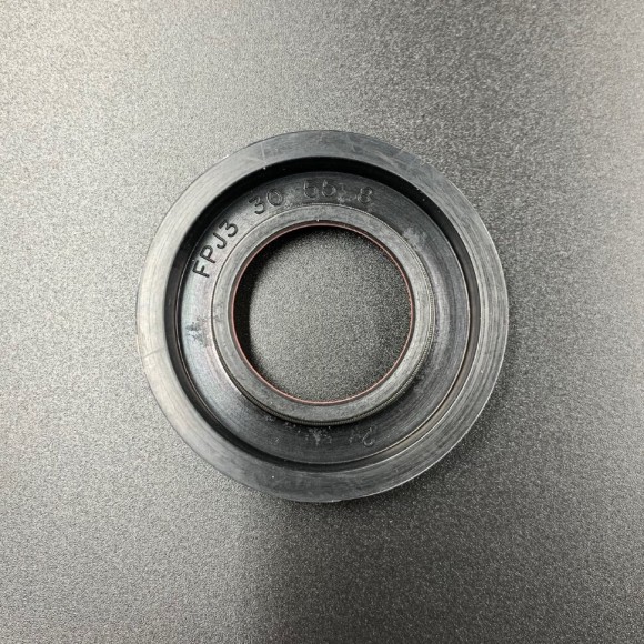 Сальник Suzuki (09283-30077) (30x55x8) (Osaka) Сальник Suzuki (09283-30077) (30x55x8) (Osaka)