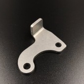 Скоба струбцины Yamaha 40X, F25-40 (Правая) (Yamaha) Скоба струбцины Yamaha 40X, F25-40 (Правая) (Yamaha)