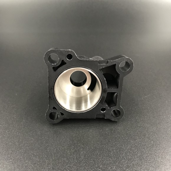 Корпус помпы охлаждения Honda BF8-15 (Honda)