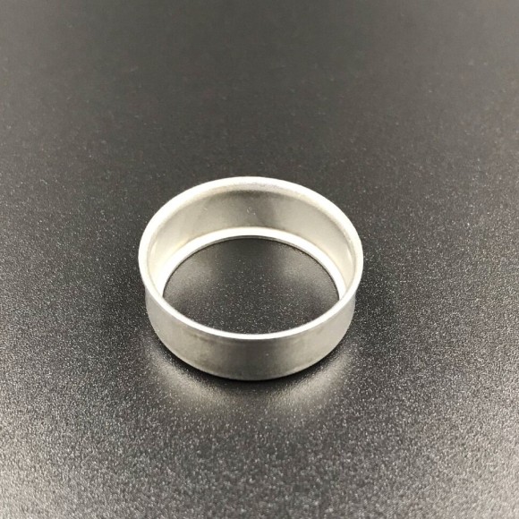 Втулка помпы охлаждения металлическая Yamaha 115-250, F75-225(YAMAHA)