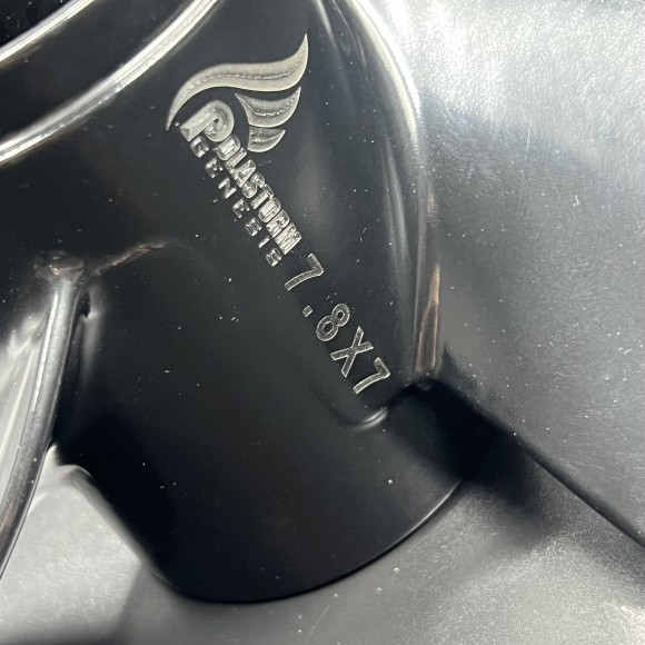 Гребной винт Tohatsu/Mercury 4-6 Megara (3x7.8x7) (Polastorm) Гребной винт Tohatsu/Mercury 4-6 Megara (3x7.8x7) (Polastorm)