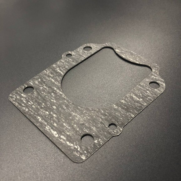 Прокладка основания помпы Suzuki 17472-87L00