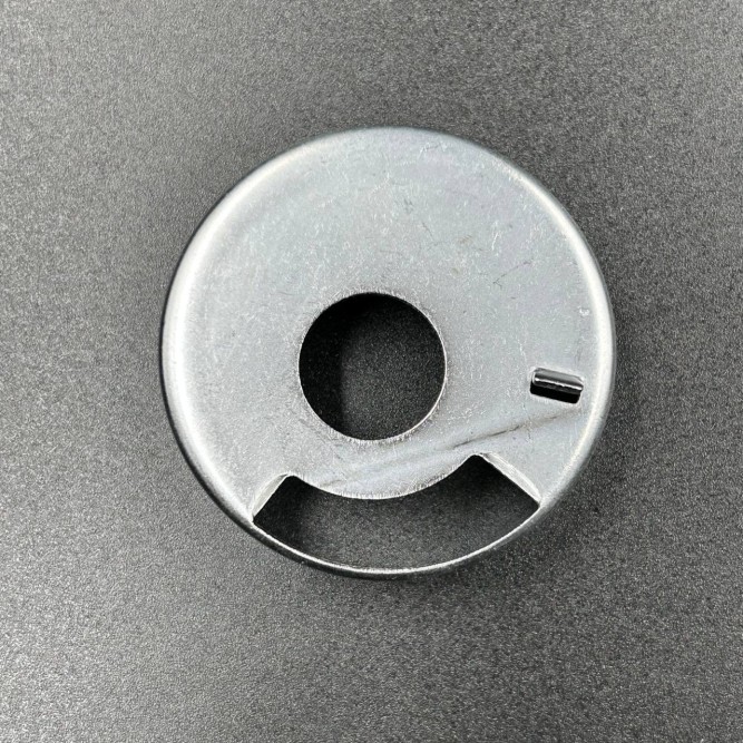 Стакан помпы охлаждения Yamaha 9.9-15, F6-20 (YUELANG)