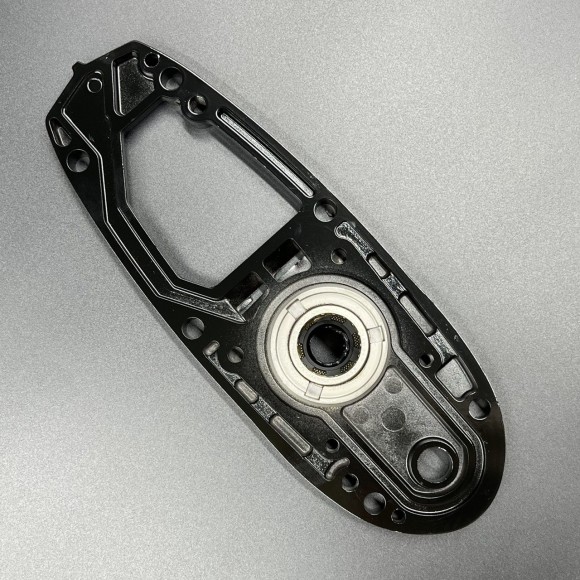 Основание помпы охлаждения Suzuki DT40, DF40-50 (KACAWA)