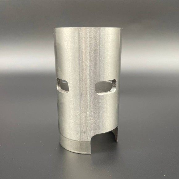 Гильза цилиндра Tohatsu 8-9.8 (3B2-01193-0) (PREMARINE) Гильза цилиндра Tohatsu 8-9.8 (3B2-01193-0) (PREMARINE)