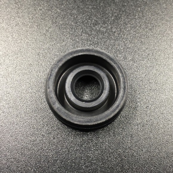 Сальник Suzuki (09282-08005) (8x22x7) (Suzuki)