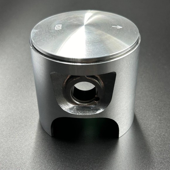 Поршневой комплект SKI-DOO 580 (Rotax 580, 583, 617) (+0.50mm) (Osaka) Поршневой комплект SKI-DOO 580 (Rotax 580, 583, 617) (+0.50mm) (Osaka)