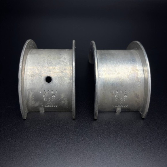 Комплект вкладышей коренных ремонтных 0,01" MERCRUISER 4.3/5.0/5.7L (23-818467) (Quicksilver)