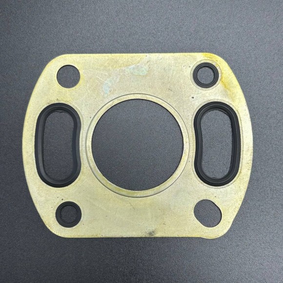 Прокладка выхлопного коллектора MERCRUISER CMD; D 2.8/4.2L (27-879720001) (Quicksilver)