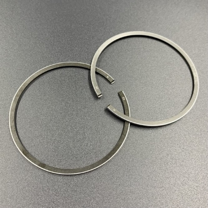 Кольца поршневые, комплект на один поршень Yamaha 60-70 (0.25mm) (Omax)