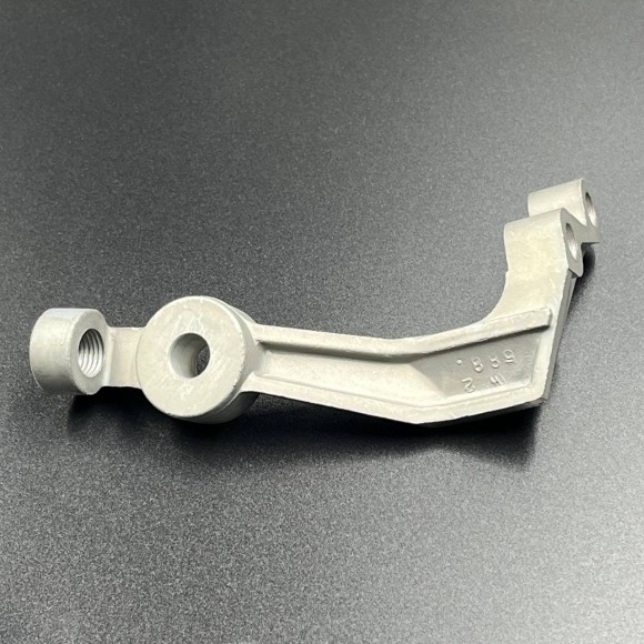 Крепление оси включения хода Yamaha 55-90 (Yamaha) Крепление оси включения хода Yamaha 55-90 (Yamaha)