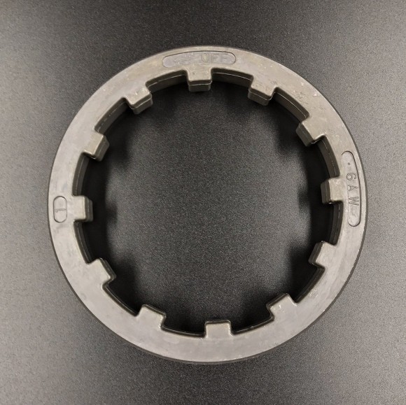 Гайка редуктора корончатая Yamaha F300-350 (Yamaha)