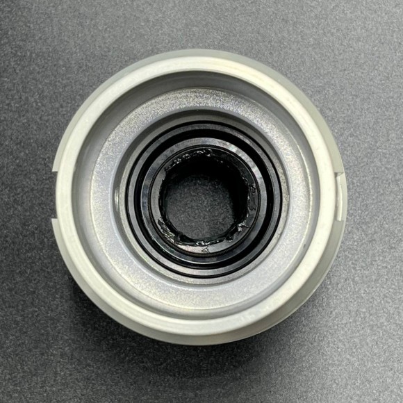 Корпус сальников Suzuki DT25-30, DF25-30 (Kacawa)