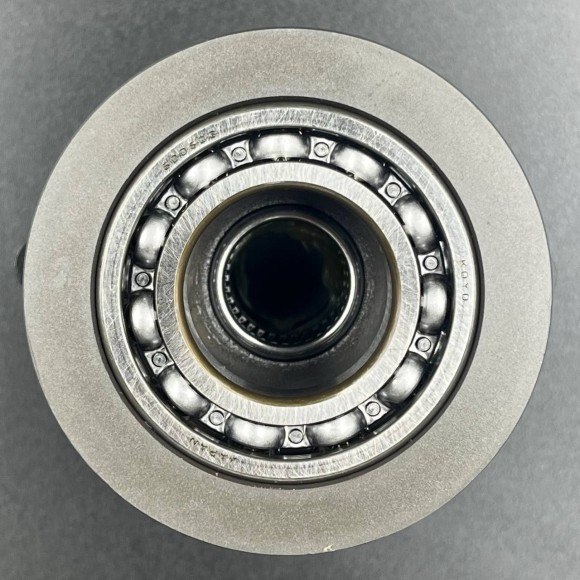 Обойма гребного вала Suzuki DT25-30, DF20-30 (В сборе) (Suzuki)